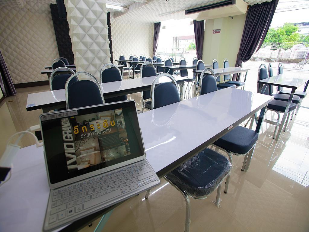 Md Grand Hotel Nakhon Nakhon Si Thammarat Luaran gambar